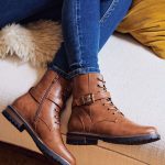 Boots femme à semelle crantée avec zip et bout amande marron clair | GEMO
