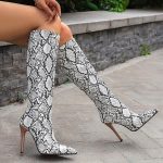 KQIVAM Botte Haute Femme Sexy Bottines À Talons Aiguilles Bottes Femme Talon Aiguille Brogues Texanes Pour Femmes Élégantes Style rétro À Enfiler À La Mode Boots Printemps, été et automne : Amazon.fr: