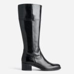 Botte noire en cuir forme cavalière