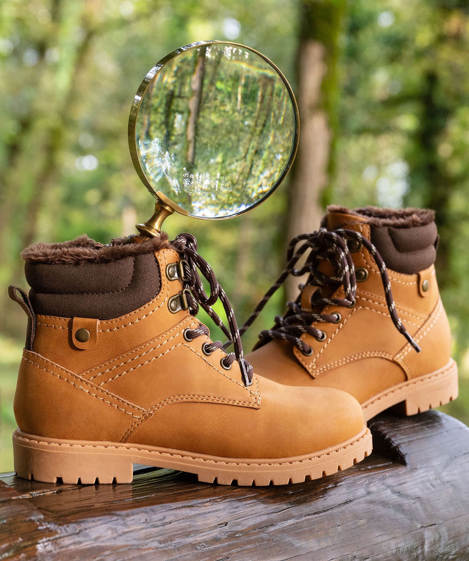 botte-garcon-046rog-1.jpg Boots garçon fourrées avec col matelassé à lacets bicolores et à zip – Image 1