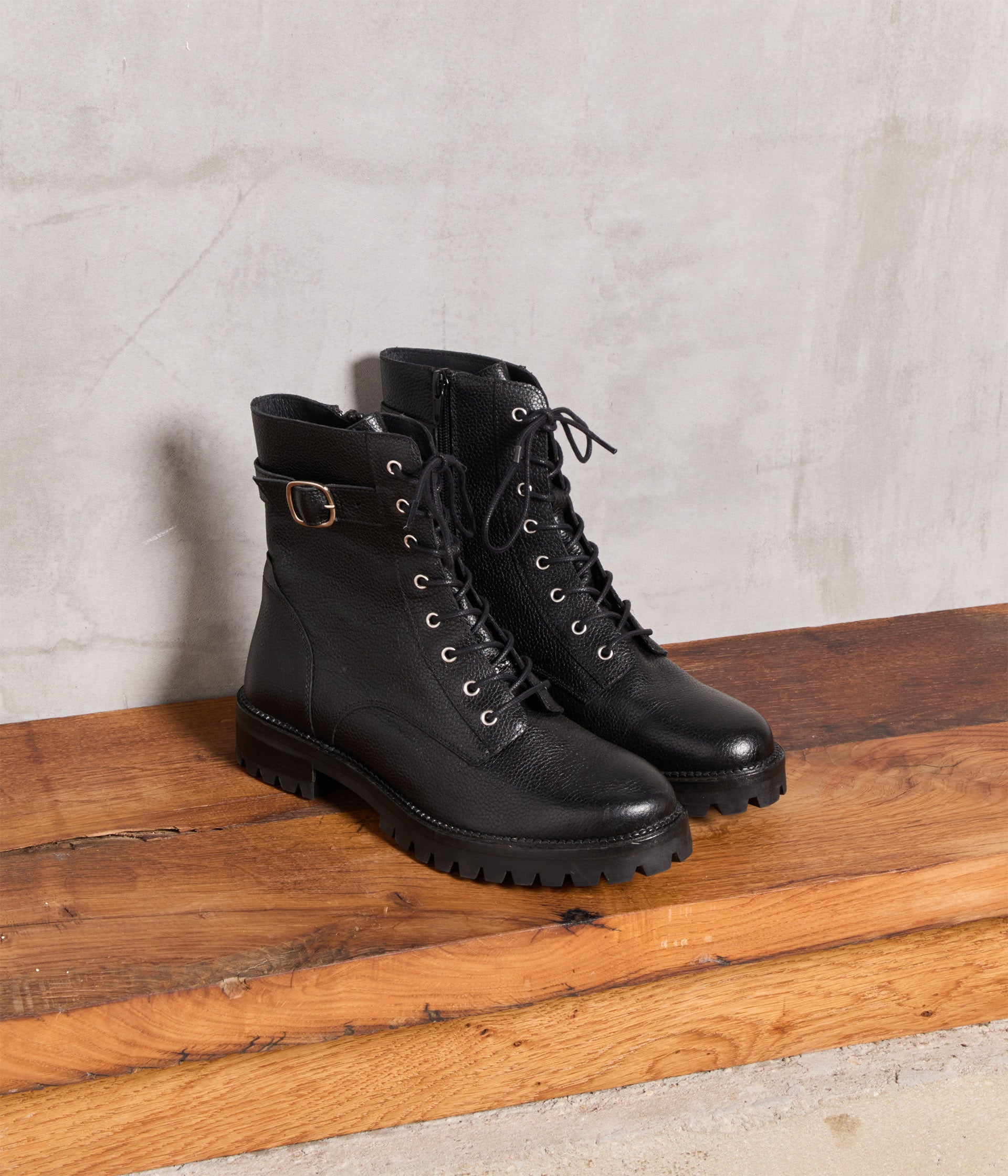 bottes-a-lacets-femme-119gmw.jpg Cuir Noir Boots Lacets Cuir Femme Boots Noires Bottes A Lacets Cuir Femme Femme Cuir Bottine – Image 1