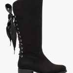 Bottes fille avec lacets rubans à l'arrière