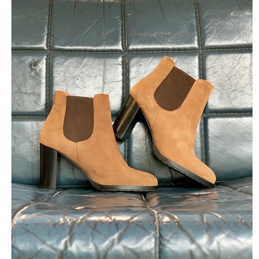 bottes-chelsea-femme-414cgg-1.jpg Chelsea boots à talon noisette NIX – Image 1