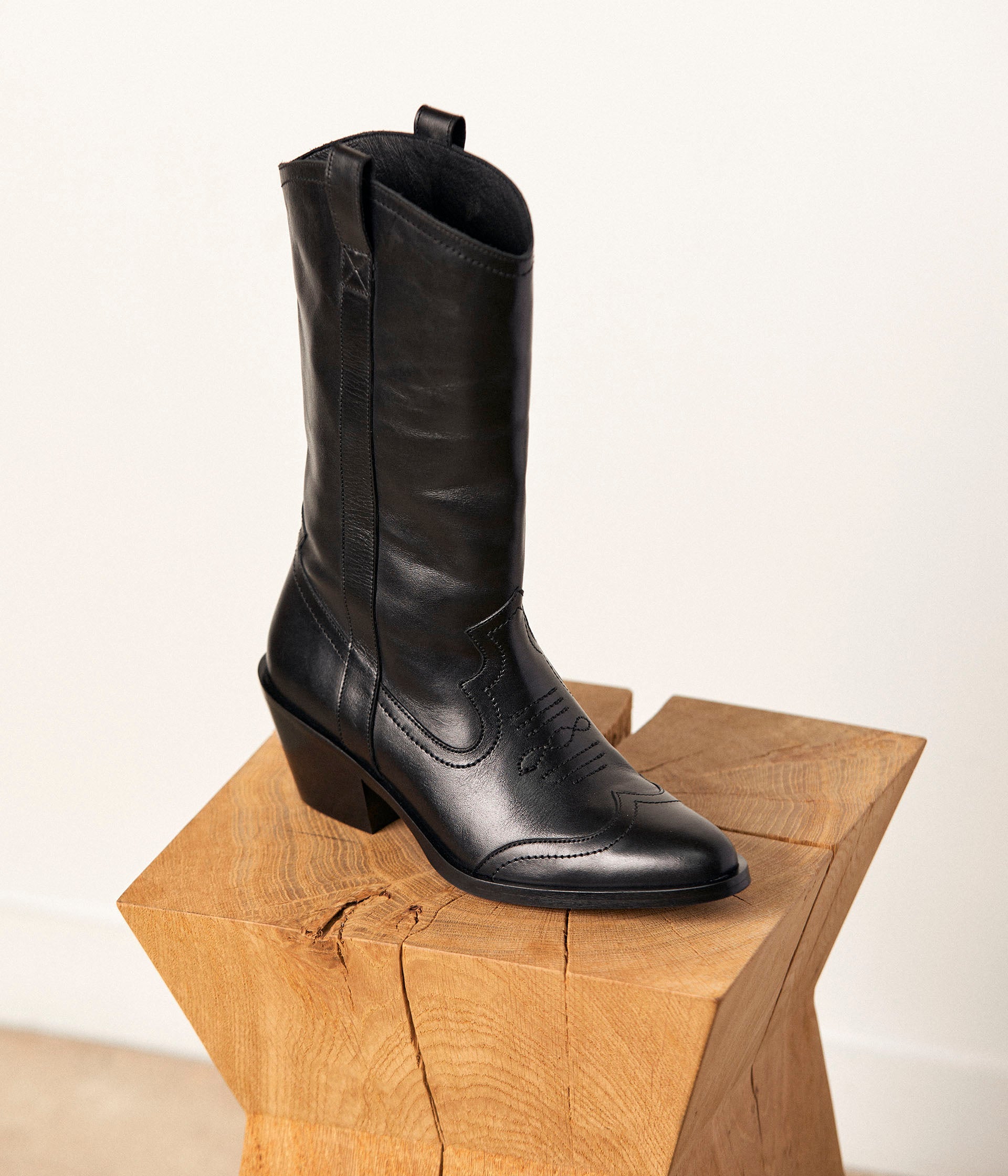 bottes-cowboy-766vkd-1.jpg Bottes western noires Canelle | Mellow Yellow Femme | Mellow Yellow – Image 1