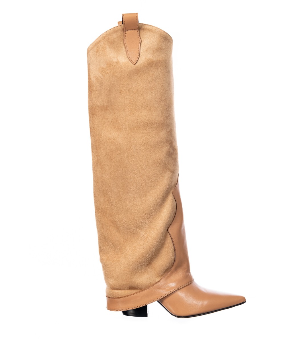 bottes-en-daim-femme-900goy-1.jpg Botte Vivi : Cuir & Daim Camel à talon biseauté – Image 1