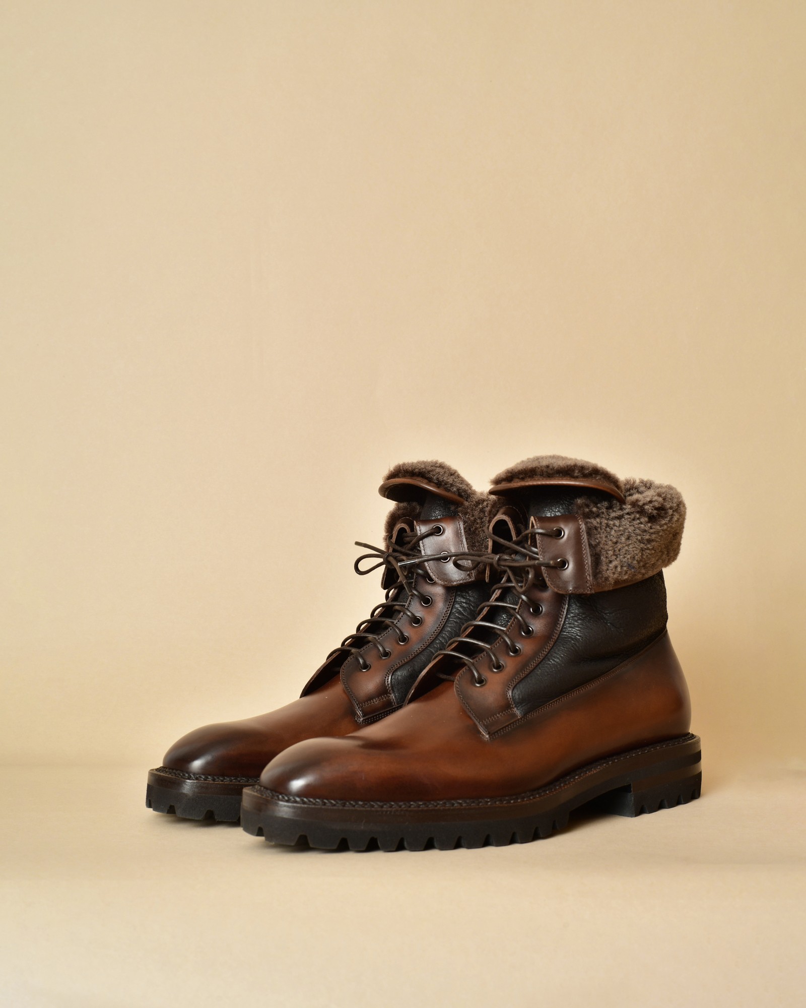 bottes-fourrees-homme-477nzc.jpg Bottines en cuir fourrées Franceschetti – Image 1