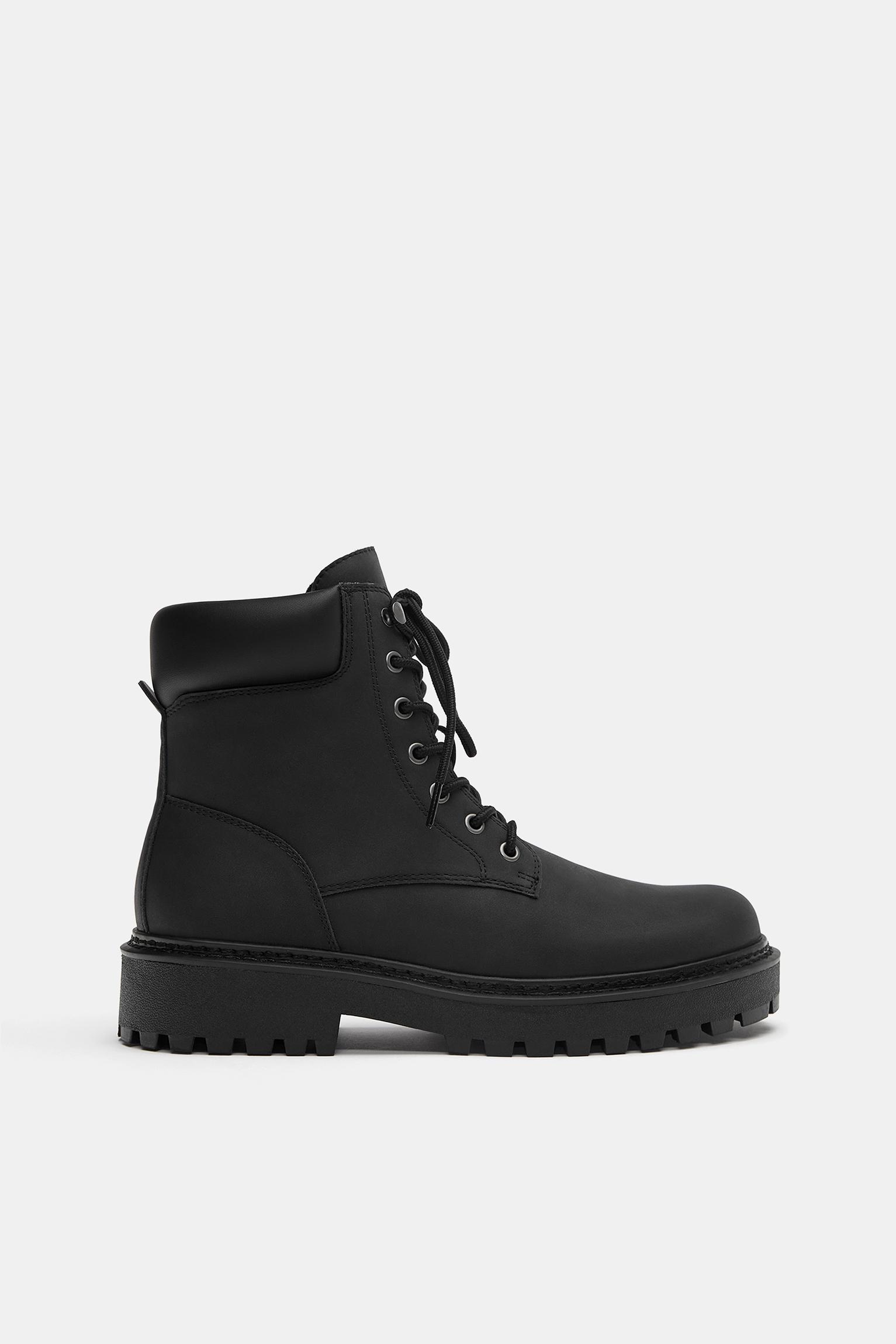 bottes-pull-and-bear-955tuq-1.jpg Bottes noires | Pull&Bear Monaco – Image 1