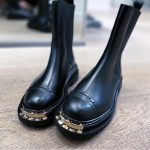 Les bottes bout de métal style «Sandro»