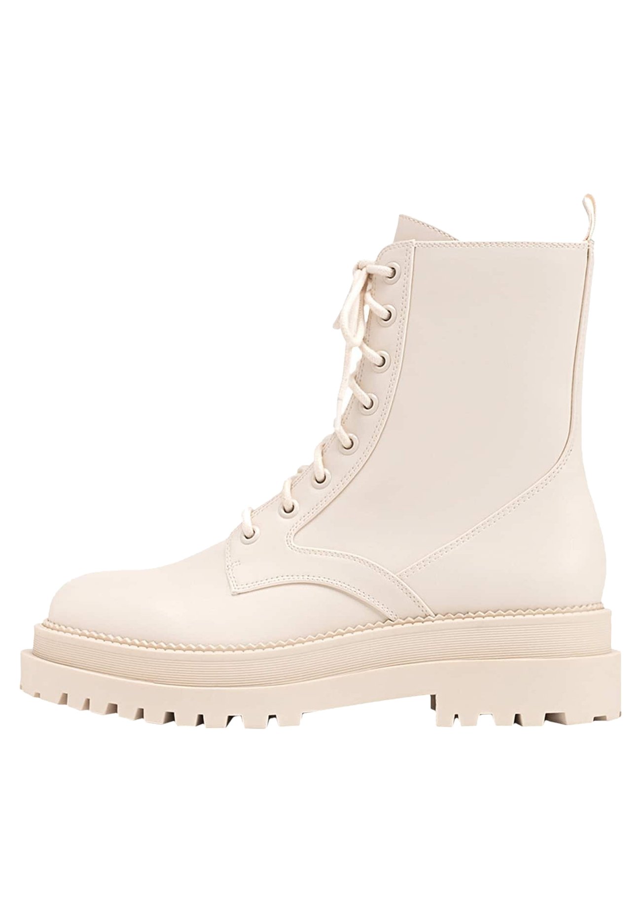 bottes-stradivarius-375pyr-1.jpg Stradivarius Bottines à plateau off white/écru ZALANDO.FR – Image 1