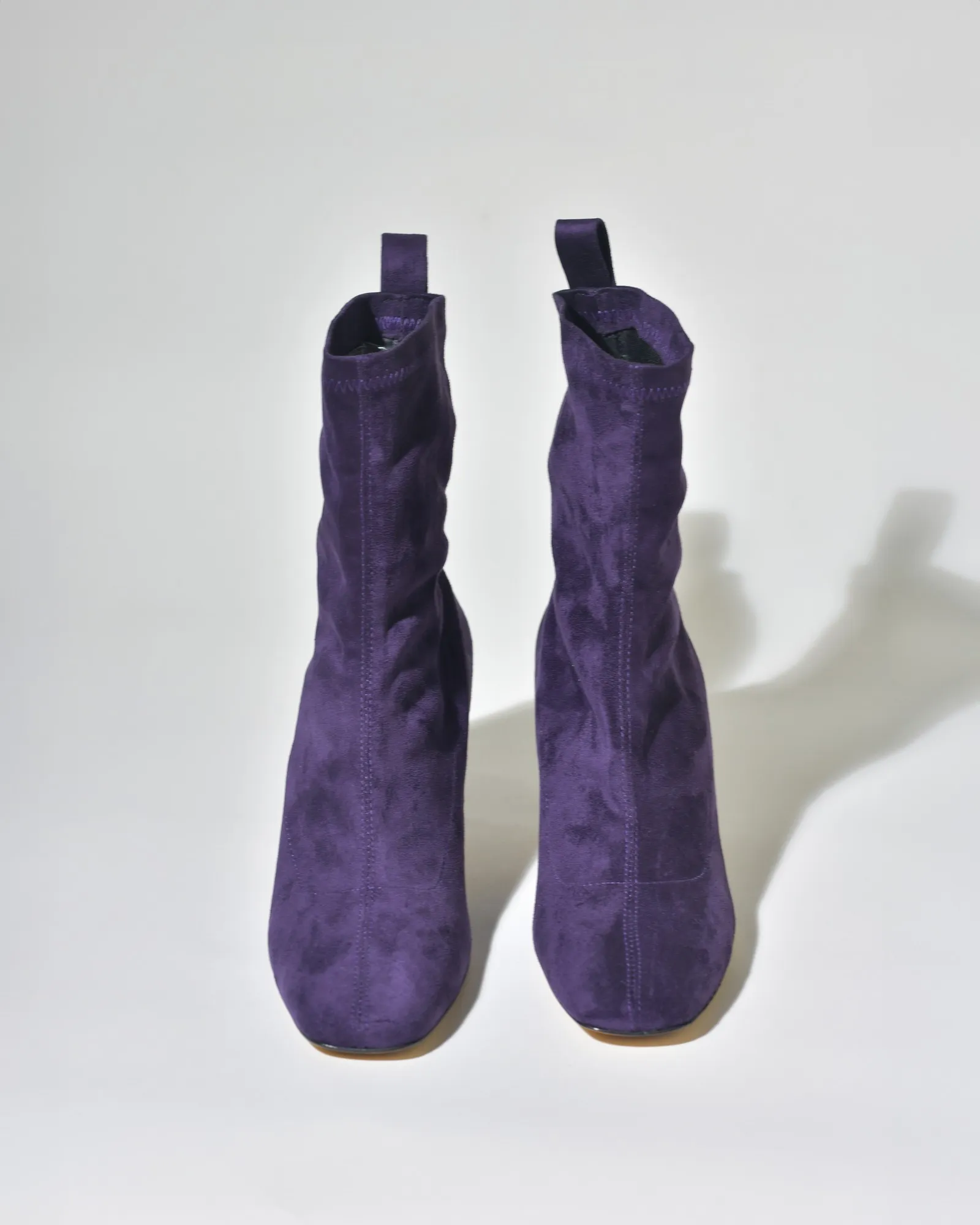 bottines-daim-884myx.webp Bottines en daim violet Mercadal – Image 1