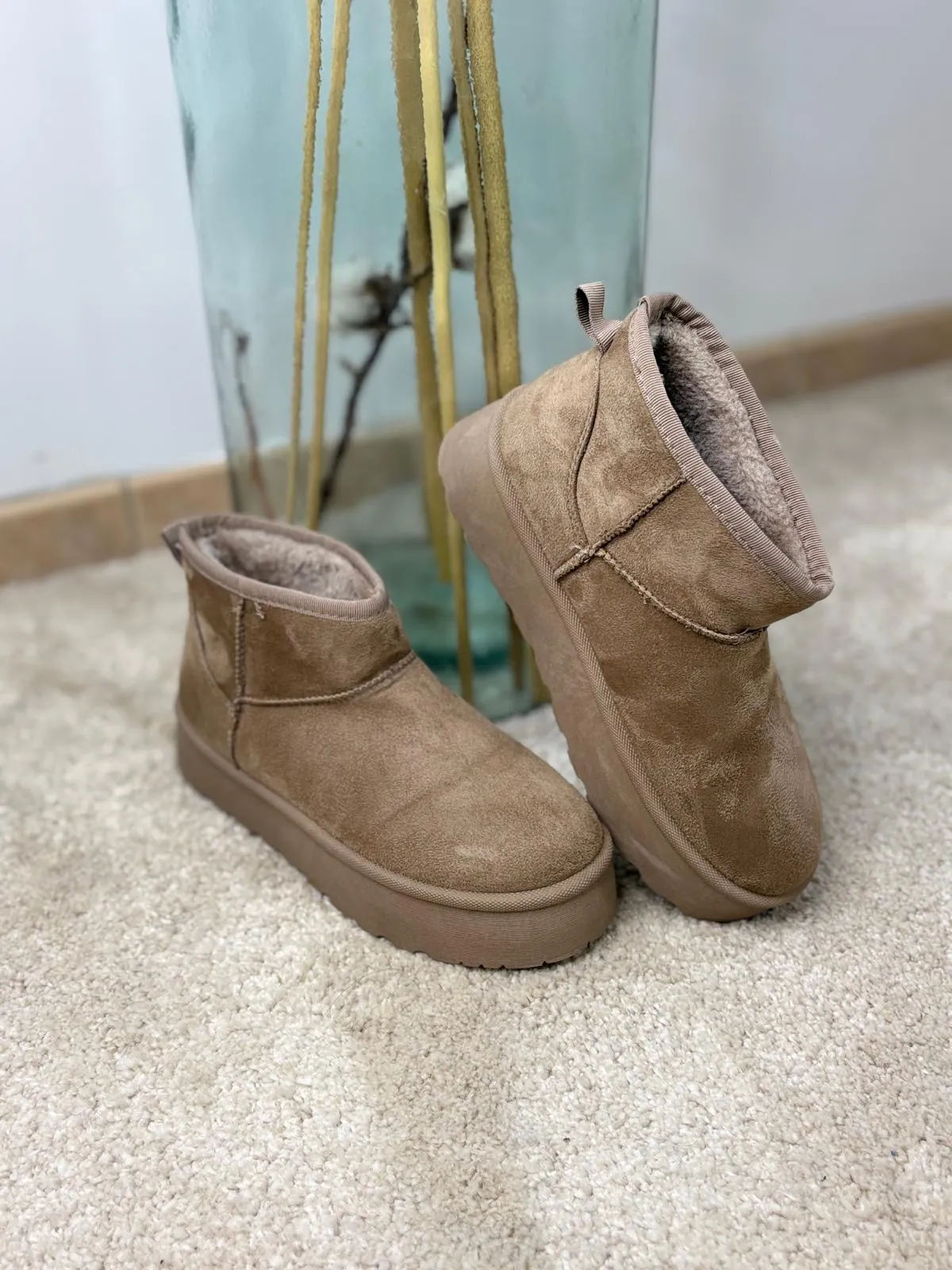 bottines-fourrees-698twj.webp Bottines Fourrées Femme – Image 1