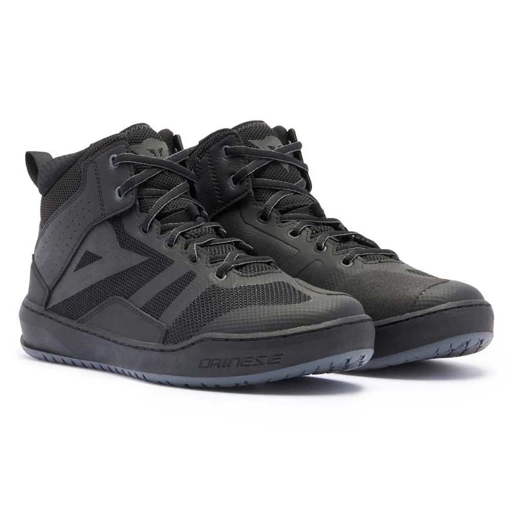 chaussure-de-moto-990ywy.webp Dainese Chaussures moto Suburb Air Noir | Motardinn – Image 1