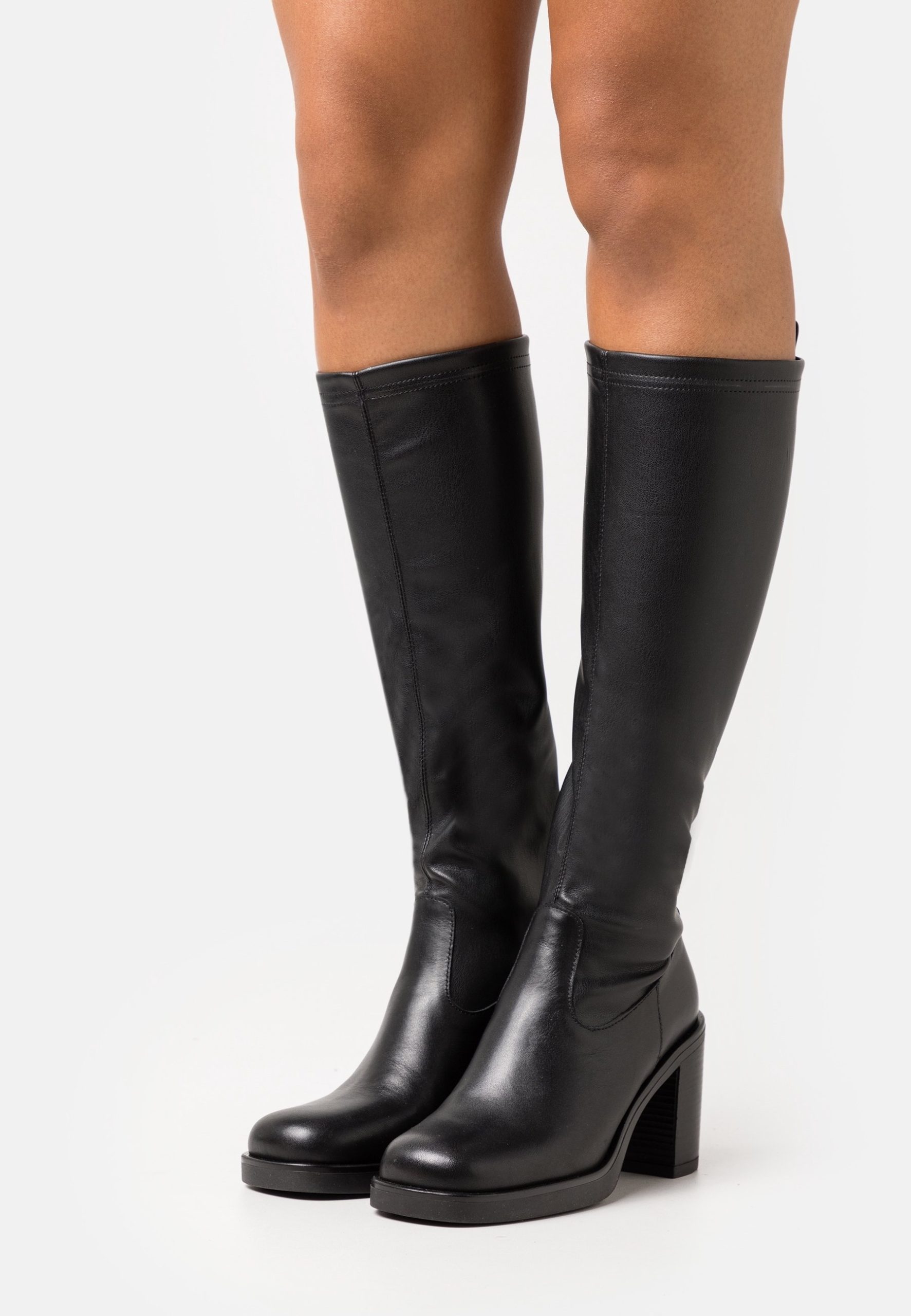 san-marina-bottes-427oca-1.jpg San Marina Bottes à plateau black/noir (Seconde main) ZALANDO.FR – Image 1